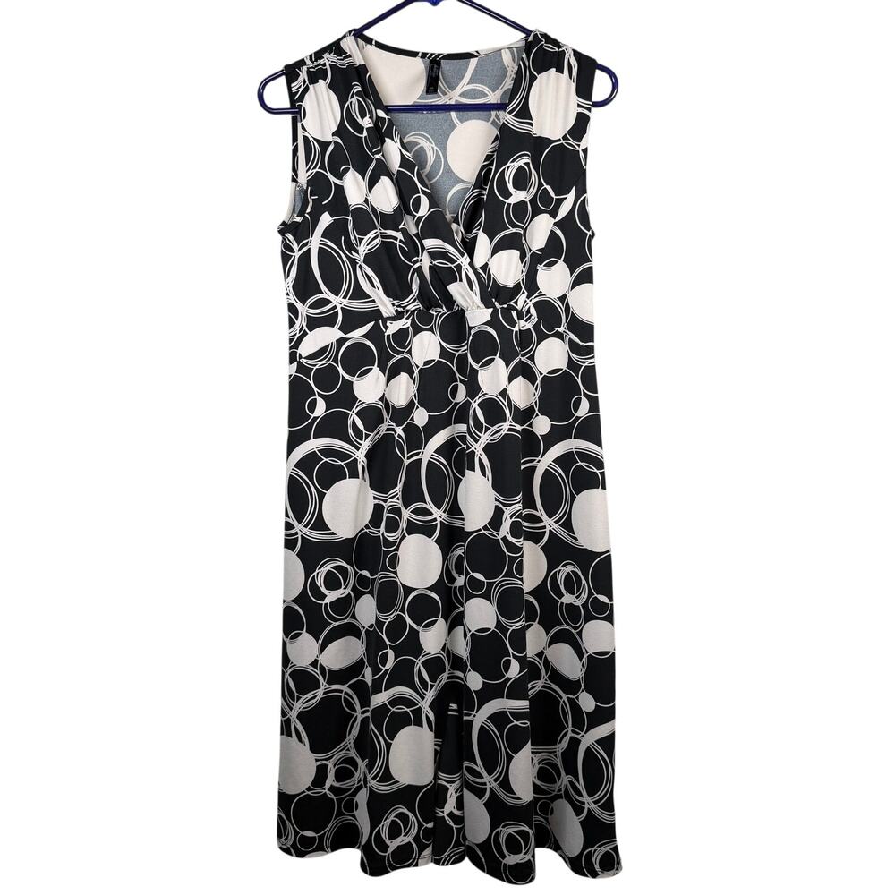 Old Navy Maternity Dress Women's Medium Black White Sleeveless V-Neck Midi